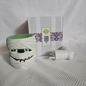 💜 Scentsy Under Wraps Mini Warmer